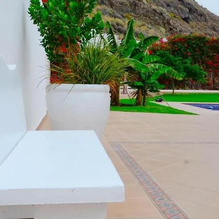 Villa Beautiful Spanish